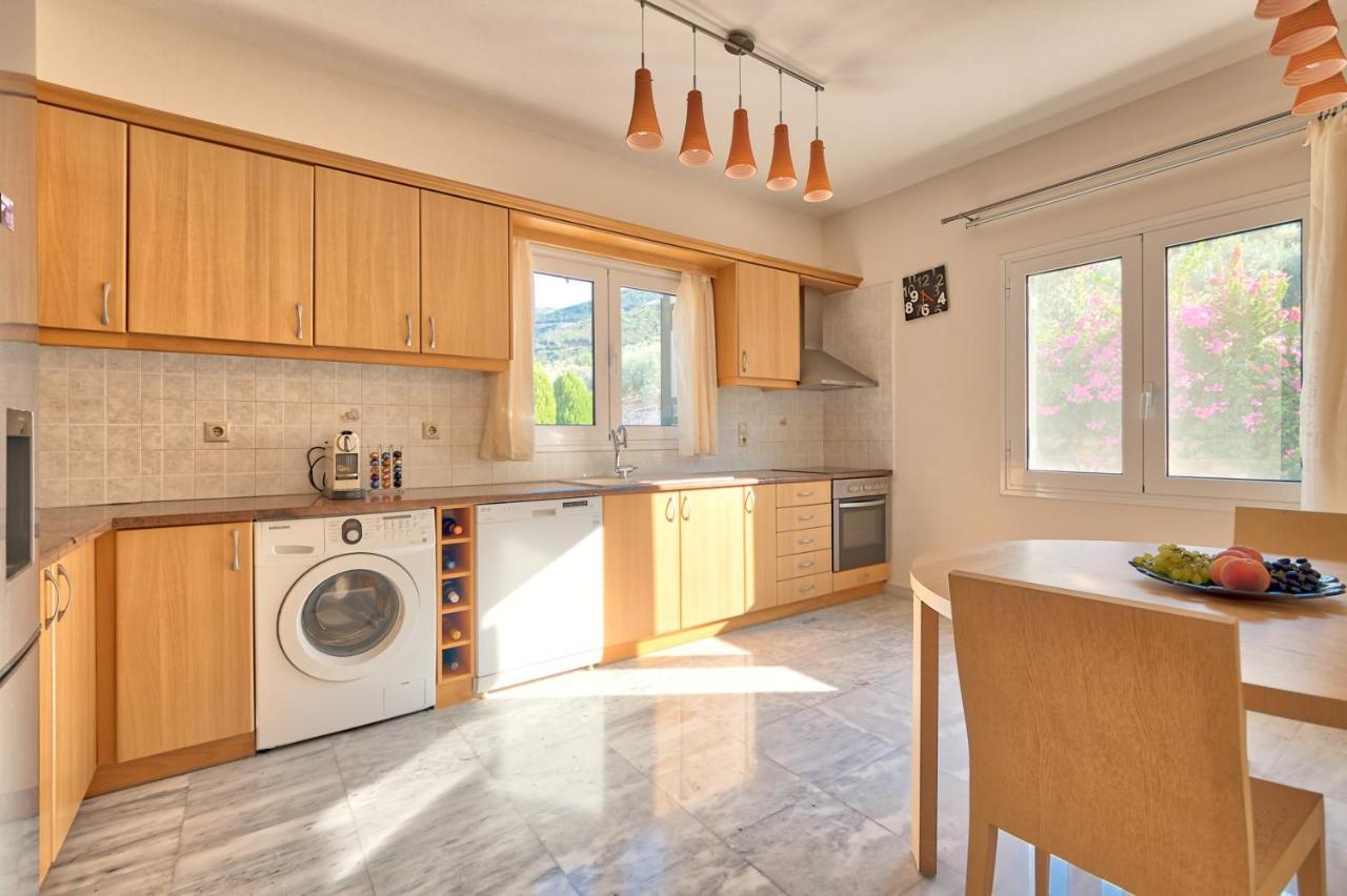 Villa Bamour With Paradise View Epidaurus Экстерьер фото